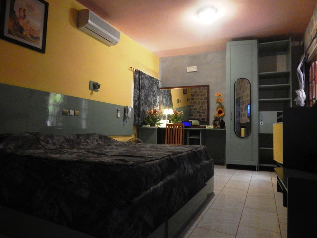 Residence Hoteliere Oceane لومي الغرفة الصورة
